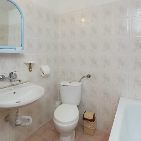 Guest & Homestay Edelweiss בית אירוח *